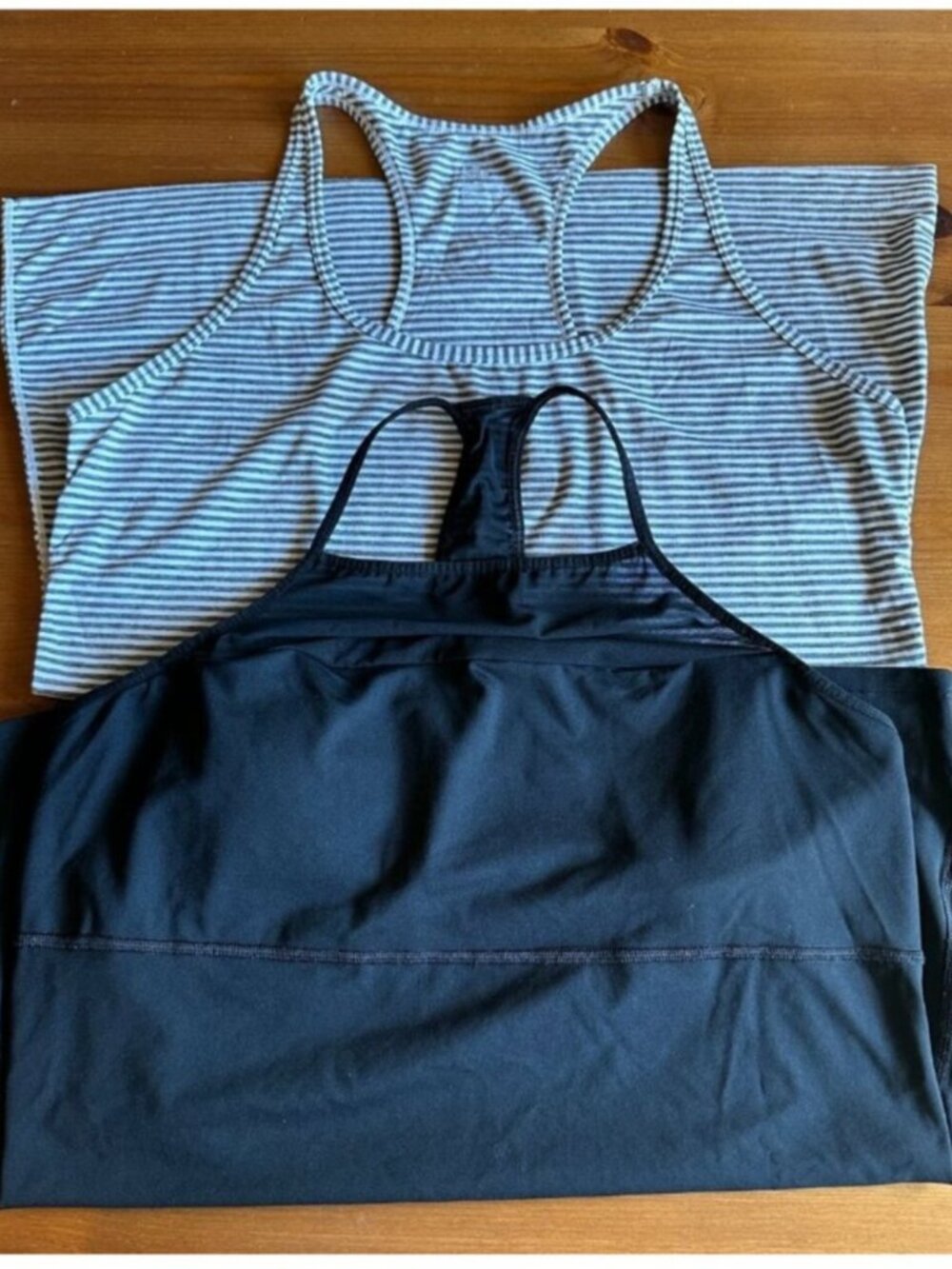 EUC Gap Breathe Two Tanks Grey/White Stripe & Solid Black in Women's Large